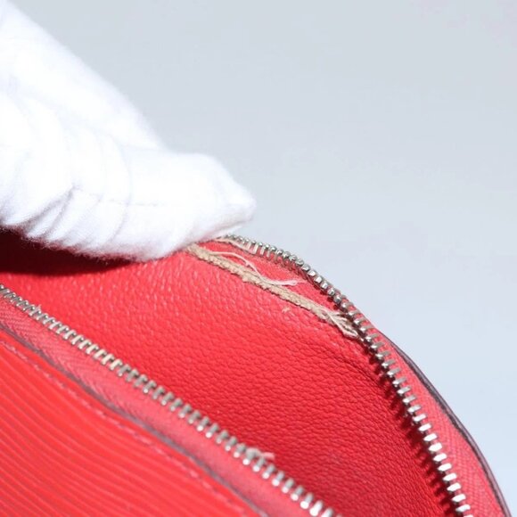LOUIS VUITTON Epi Pochette Cosmetic PM Pouch Red M41114 LV Auth 112898 - Picture 10 of 16
